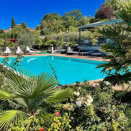 3 Guests Pool Site - With Infinity Pool, Extensive Grounds * Spoleto