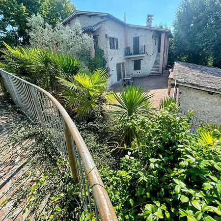 3 Guests Pool Site - With Infinity Pool, Extensive Grounds Apartment *