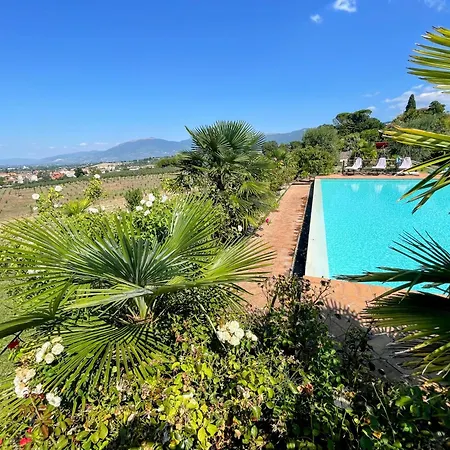 Lejlighed 3 Infinity Pool, Extensive Grounds With Shrubs - Flowers, Jacuzzi - Sleeps 4 Spoleto