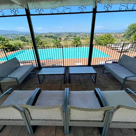 3 Infinity Pool, Extensive Grounds With Shrubs - Flowers, Jacuzzi - Sleeps 4 * Spoleto