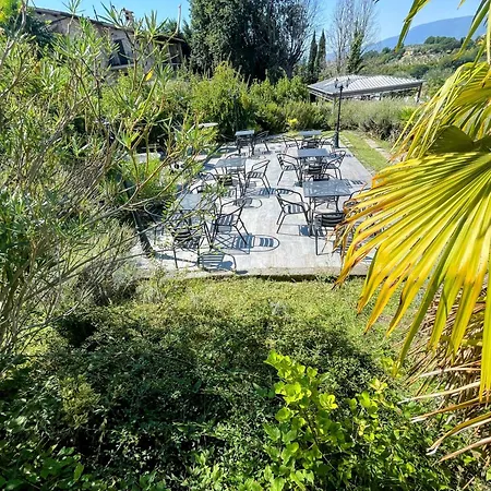 3 Guests Pool Site - With Infinity Pool, Extensive Grounds * Spoleto