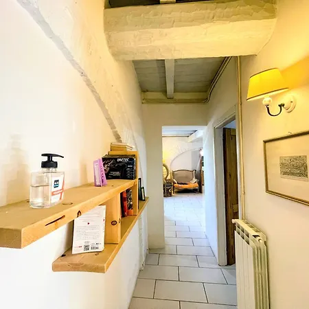 3 Guests Pool Site - With Infinity Pool, Extensive Grounds Apartment Spoleto
