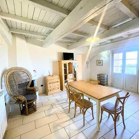 3 Guests Pool Site - With Infinity Pool, Extensive Grounds * Spoleto
