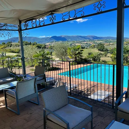 3 Infinity Pool, Extensive Grounds With Shrubs - Flowers, Jacuzzi - Sleeps 4 Appartamento