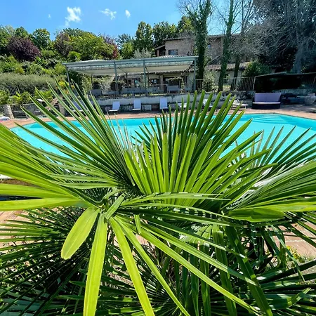 3 Infinity Pool, Extensive Grounds With Shrubs - Flowers, Jacuzzi - Sleeps 4